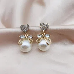 PolluxCraft Gold-Plated Heart Shaped Pearls Korean Drop Earrings-picture-18