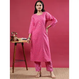 Polyglot Floral Printed Round Neck Straight Kurta With Trousers And Dupatta-picture-29
