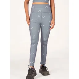 POOJARAN SAREE Printed High Rise Ankle Length Gym Tights-picture-11