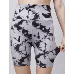 POOJARAN SAREE Women Printed High Rise Above Knee Tights-picture-25