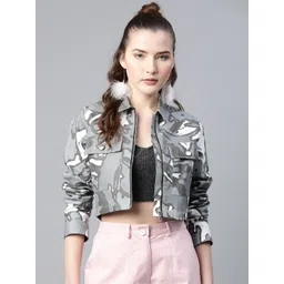 Popnetic Women Grey & White Camouflage Print Pure Cotton Crop Jacket-picture-30