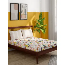 Portico Pixelpop White Abstract Cotton 152 TC Double King Bedsheet Set-2.24 m X 2.74 m-picture-37