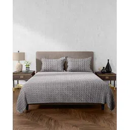 portico Quilted King Size Bedcover with Pillow Covers-picture-49