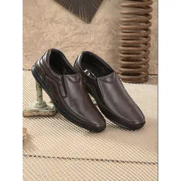 POS Planet Of Shoes Men Formal Slip-Ons-picture-41