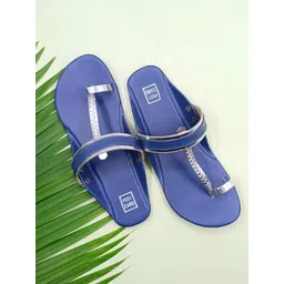 POSTCARD Women Colourblocked One Toe Flats image 1