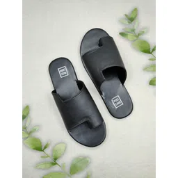 POSTCARD Women Printed One Toe Flats-picture-15