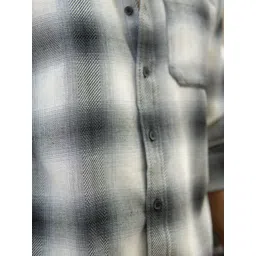 Powerlook Men Tartan Checked Spread Collar Pure Cotton Casual Shirt image 2