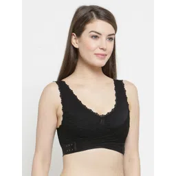 PrettyCat Black Lace Non-Wired Lightly Padded Sports Bra PC-SB-5180-BLK-30B image 2