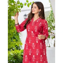 PRISCA Women Floral Printed Daily Cotton Straight Kurta-picture-35