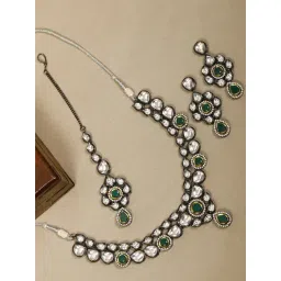 Priyaasi Black Colored Emerald Studded Jewellery Set-picture-11