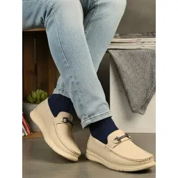 Prolific Men's Cream Loafers-picture-47