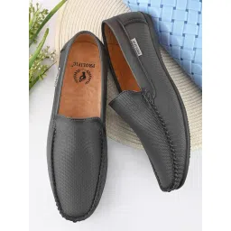 Prolific Men's Grey Casual Loafers-picture-32