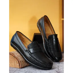 Provogue Men Perforations Loafers-picture-17