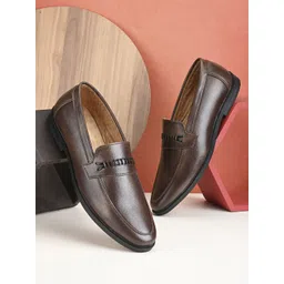 Provogue Men Textured Formal Loafers-picture-35