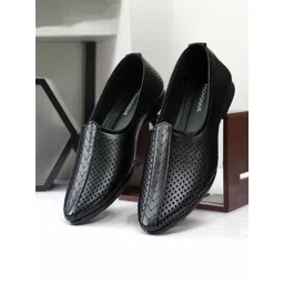 Provogue Men Textured Loafers-picture-10