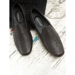 Provogue Men Textured Loafers-picture-25