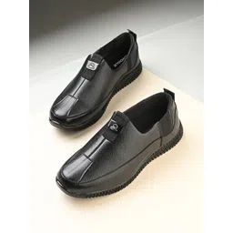 Provogue Men Textured Loafers-picture-16