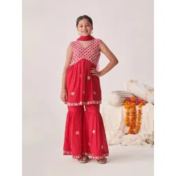Pspeaches Girls Red Regular Fit Embroidered Kurta Set-picture-16