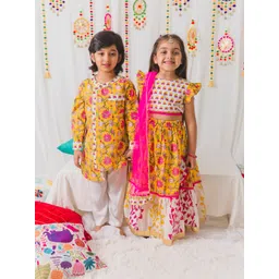pspeaches Girls Yellow & White Printed Ready to Wear Lehenga & Blouse With Dupatta-picture-28