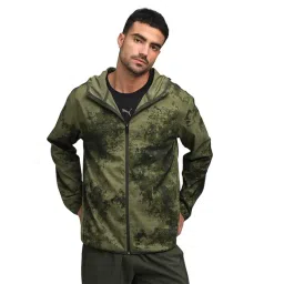 Puma Green Train All Day Essentials Regular Fit Jacket-picture-11