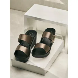 Puntoblu Wedge Sandals with Buckles-picture-15