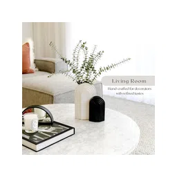 PUREZENTO 2Pcs White & Black Textured Ceramic Vases-picture-18