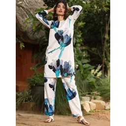 QISSA Women Floral Printed Regular Kurta with Trousers-picture-30