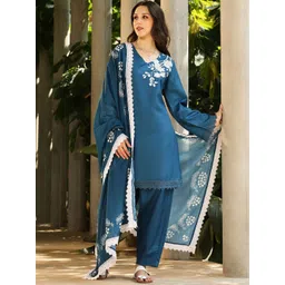 QISSA Women Floral Printed Regular Thread Work Kurta with Palazzos & With Dupatta-picture-36