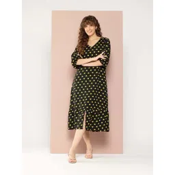 Qurvii Black Printed A-Line Dress-image-9