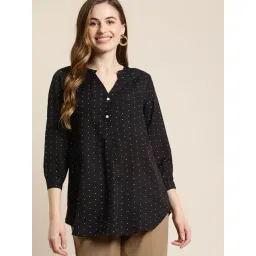 Qurvii Black Printed Top-picture-37