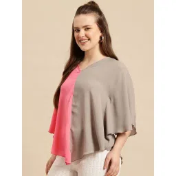 Qurvii Gray Top image 3