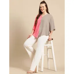 Qurvii Gray Top image 4