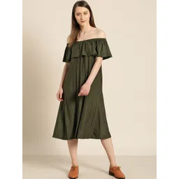 Qurvii Plus Size Women Olive Green Solid Off-Shoulder A-Line Dress-picture-30