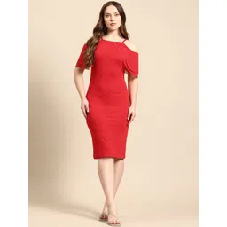 Qurvii Ruffled Bodycon Midi Dress-picture-19