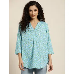 Qurvii Women Blue & White Ditsy Floral Print Mandarin Collar Top-picture-36