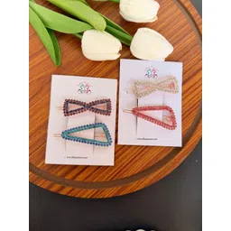 Radhya Accessories Women Set of 4 Tic Tac Hair Clip-picture-37