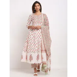 Rajnandini Women Floral Printed Pure Cotton Kurta With Trousers & Dupatta-picture-26