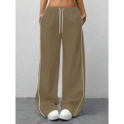 rajovati Women Solid Gold Track Pants image 4