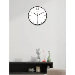 RANDOM Black & White Plastic Silent Sweep Round Wall Clock-picture-41
