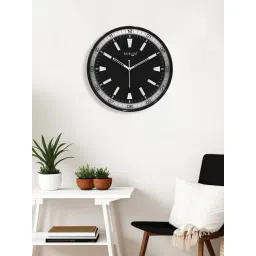 Random Black Plastic Round Wall Clock-picture-40
