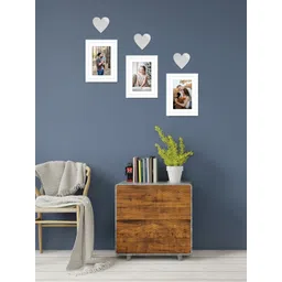 RANDOM Set Of 3 White Solid Individual Wall Photo Frames With 3 Heart Plaque-image-47