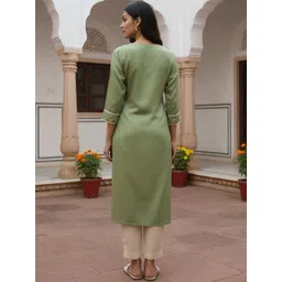 Rangita Women Embroidered Thread Work Kurta image 5