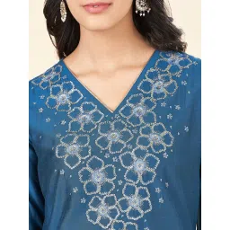 Rangmanch by Pantaloons Blue Embroidered Straight Kurta image 5