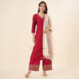 rangmanch by pantaloons Embroidered Kurta, Palazzo & Dupatta Set-picture-12