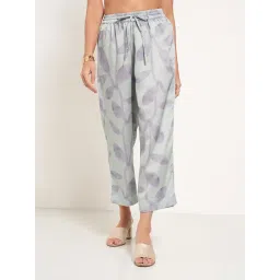 Rangmanch By Pantaloons Green Straight Fit Printed Trousers-picture-32