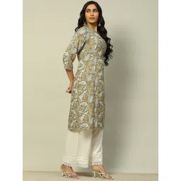 Rangriti Women Printed Sequinned Kurta image 3