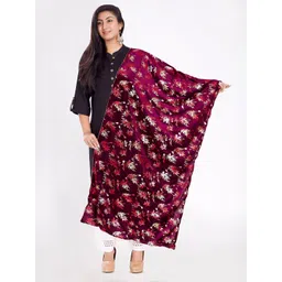 Rani Saahiba Floral Foil Printed Taping Border Detail Velvet Dupatta-picture-19