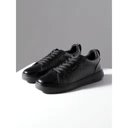 RARE RABBIT Men Rapso Textured Leather Sneakers-picture-19