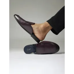 Rare Rabbit Men's Burgundy Mule Shoes-picture-34