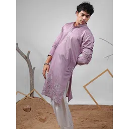 Rawayi Floral Embroidered Thread Work Mandarin Collar Silk Straight Kurta-picture-34